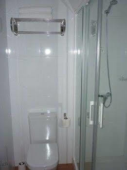 Pension-albergue Puente Ribeira *